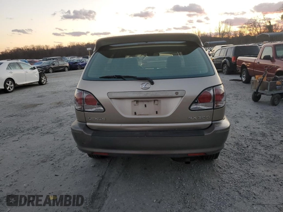 2002 Lexus RX 300 with VIN JTJHF10U520263577, listed as a Copart auction lot 41399495 with 180,833 mi miles and Clean Title. Bid and sale history available at DreamBid. Image 6.