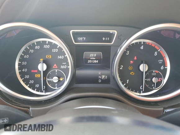2015 Mercedes-Benz GL with VIN 4JGDF2EE8FA589166, listed as a Copart auction lot 60533654 with 201,384 mi miles and Salvage Title. Bid and sale history available at carsss.com. Image 9.