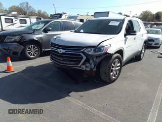 2018 Chevrolet Traverse LT Cloth with VIN 1GNERGKW4JJ185324, listed as a IAAI auction lot 41932090 with 192,785 mi miles. Bid and sale history available at carsss.com. Image 2.