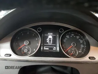 2014 Volkswagen CC R-Line with VIN WVWBN7AN3EE503237, listed as a Copart auction lot 77128394 with 84,995 mi miles and Salvage Title. Bid and sale history available at carsss.com. Image 9.
