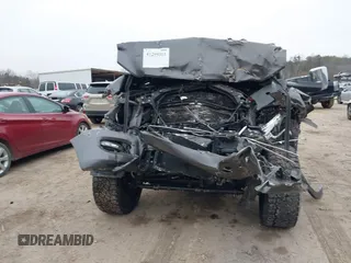 2019 Ram 2500 Laramie with VIN 3C6UR5NL9KG588980, listed as a IAAI auction lot 41299311 with 1 mi miles. Bid and sale history available at carsss.com. Image 11.