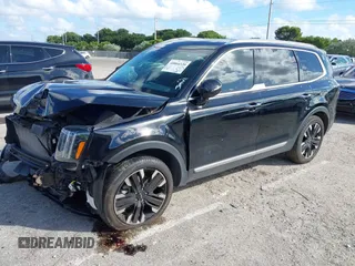 2023 Kia Telluride SX z VIN 5XYP54GC9PG401994, wystawiony jako IAAI lot #40804320 z przebiegiem 21 745 mil mil oraz . Historia ofert i sprzedaży dostępna na DreamBid. Obrazek 2.
