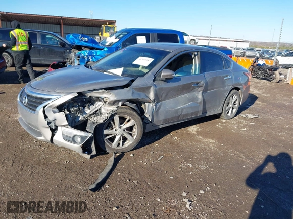 2014 Nissan Altima S with VIN 1N4AL3AP8EN256296, listed as a IAAI auction lot 41305987 with 142,762 mi miles and . Bid and sale history available at DreamBid. Image 2.