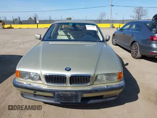 2000 BMW 7 Series 740iL with VIN WBAGH8340YDP13857, listed as a IAAI auction lot 41767665 with 194,786 mi miles. Bid and sale history available at carsss.com. Image 6.