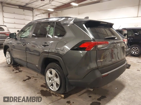 2021 Toyota RAV4 Hybrid LE with VIN 4T3LWRFV7MU043786, listed as a IAAI auction lot 41063021 with 60,430 mi miles. Bid and sale history available at carsss.com. Image 3.