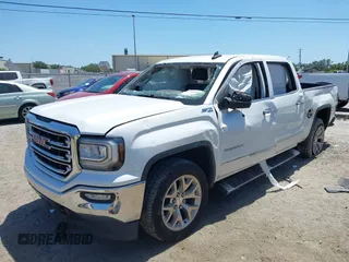 2017 GMC Sierra 1500 SLT z VIN 3GTU2NEC9HG506851, wystawiony jako IAAI lot #42160982 z przebiegiem 188 220 mil mil oraz . Historia ofert i sprzedaży dostępna na DreamBid. Obrazek 17.