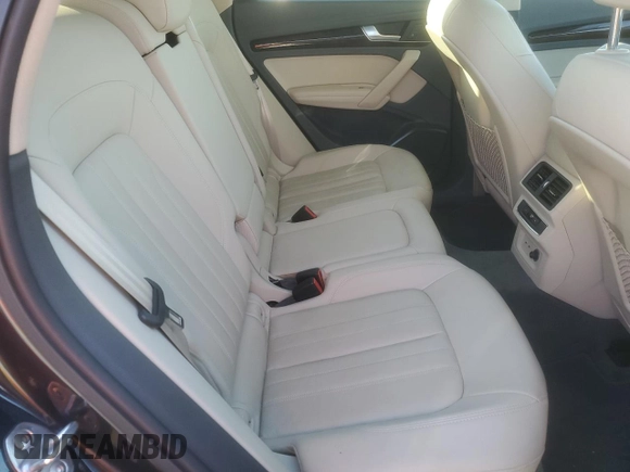 2020 Audi Q5 Premium Plus z VIN WA1BNAFY1L2041348, wystawiony jako Copart lot #54610025 z przebiegiem 59 132 mil mil oraz Szkoda całkowita • Salvage title. Historia ofert i sprzedaży dostępna na DreamBid. Obrazek 10.
