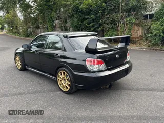 2006 Subaru Impreza WRX STI z VIN JF1GD70626L504028, wystawiony jako Copart lot #62035895 z przebiegiem 119 007 mil mil oraz Szkoda całkowita • Salvage title. Historia ofert i sprzedaży dostępna na DreamBid. Obrazek 3.