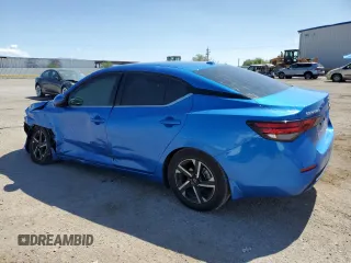 2024 Nissan Sentra SV z VIN 3N1AB8CV4RY388943, wystawiony jako Copart lot #59738925 z przebiegiem 7 596 mil mil oraz Szkoda całkowita • Salvage title. Historia ofert i sprzedaży dostępna na DreamBid. Obrazek 2.