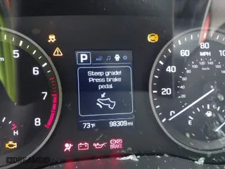 2016 Hyundai Tucson Limited with VIN KM8J33A22GU260251, listed as a IAAI auction lot 41167236 with 98,309 mi miles. Bid and sale history available at carsss.com. Image 7.
