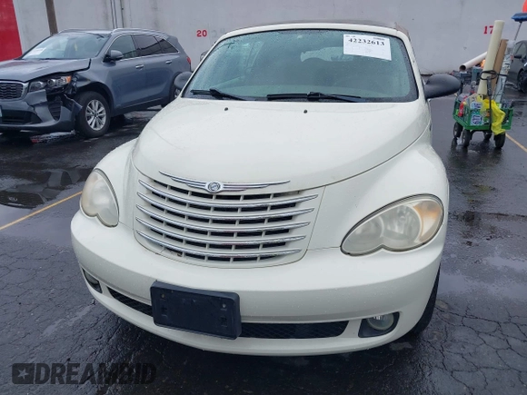 2006 Chrysler PT Cruiser with VIN 3C3HY55X86T326904, listed as a IAAI auction lot 42232613 with 34,865 mi miles and . Bid and sale history available at DreamBid. Image 6.