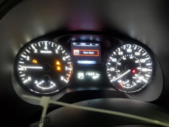2015 Nissan Pathfinder Platinum with VIN 5N1AR2MMXFC627519, listed as a Copart auction lot 62162375 with 176,651 mi miles and Clean title. Bid and sale history available at DreamBid. Image 9.