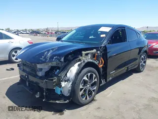 2023 Ford Mustang Mach-E Premium с VIN 3FMTK3RM5PMA13411, выставлен на аукционе IAAI как лот 42335313 с пробегом 32 837 миль миль и . История ставок и продаж доступна на DreamBid. Изображение 6.
