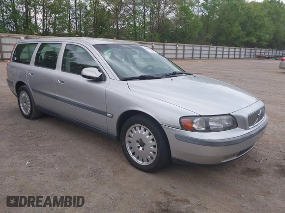 2001 Volvo V70 with VIN YV1SW58D512096722, listed as a IAAI auction lot 42080844 with 218,965 mi miles and . Bid and sale history available at DreamBid. Image 1.