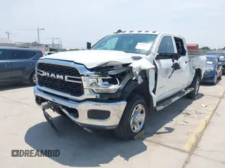 2022 Ram 2500 Tradesman with VIN 3C6UR5CJ2NG372068, listed as a IAAI auction lot 42255819 with 19,803 mi miles and . Bid and sale history available at DreamBid. Image 18.
