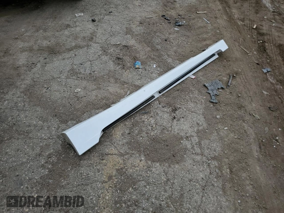 2015 Lincoln MKZ Hybrid с VIN 3LN6L2LU9FR625853, выставлен на аукционе Copart как лот 58370035 с пробегом 115 522 миль миль и Списание • Salvage title. История ставок и продаж доступна на DreamBid. Изображение 12.