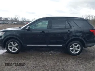 2016 Ford Explorer XLT with VIN 1FM5K8D80GGA83800, listed as a IAAI auction lot 41935521 with 106,743 mi miles and . Bid and sale history available at DreamBid. Image 14.