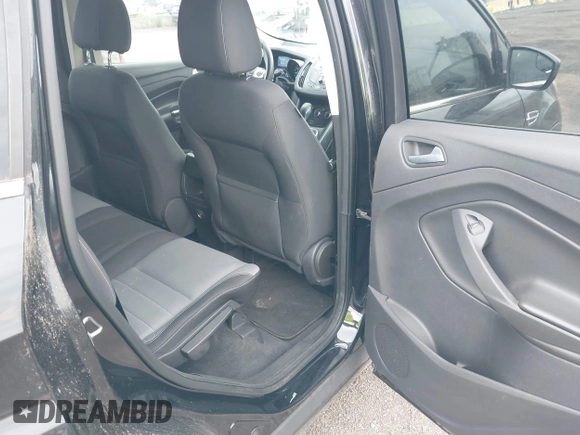 2013 Ford Escape SE with VIN 1FMCU9G99DUD71887, listed as a IAAI auction lot 42689284 with 70,662 mi miles and . Bid and sale history available at DreamBid. Image 8.