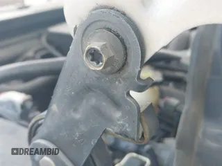 2017 Chevrolet Silverado 1500 Custom с VIN 1GCRCPEC5HZ389879, выставлен на аукционе IAAI как лот 42973352 с пробегом 155 697 миль миль и . История ставок и продаж доступна на DreamBid. Изображение 19.