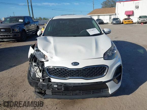 2021 Kia Sportage LX with VIN KNDPM3AC5M7907935, listed as a IAAI auction lot 41738513 with 79,116 mi miles. Bid and sale history available at carsss.com. Image 12.