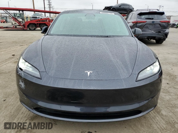 2024 Tesla Model 3 z VIN 5YJ3E1EA8RF744353, wystawiony jako Copart lot #50660175 z przebiegiem 2424 mil mil oraz Szkody całkowita. Historia ofert i sprzedaży dostępna na DreamBid. Obrazek 5.