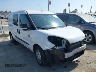 2019 Ram ProMaster City Cargo Tradesman z VIN ZFBHRFAB4K6N81095, wystawiony jako IAAI lot #42350761 z przebiegiem 93 324 mil mil oraz . Historia ofert i sprzedaży dostępna na DreamBid. Obrazek 1.