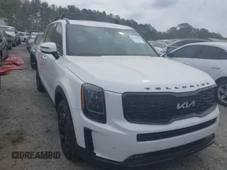 2022 Kia Telluride SX with VIN 5XYP5DHC1NG318216, listed as a IAAI auction lot 41964915 with 22,582 mi miles and . Bid and sale history available at carsss.com. Image 1.