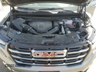 2025 GMC Acadia AWD Elevation z VIN 1GKENNRS6SJ209902, wystawiony jako Copart lot #52977065 z przebiegiem 1 540 mil mil oraz Czysty tytuł • Clean title. Historia ofert i sprzedaży dostępna na DreamBid. Obrazek 12.