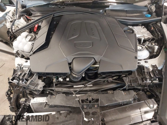 2025 Porsche Cayenne E-Hybrid Hybrid z VIN WP1AE2AY2SDA16359, wystawiony jako IAAI lot #41886547 z przebiegiem 2 828 mil mil oraz . Historia ofert i sprzedaży dostępna na DreamBid. Obrazek 10.