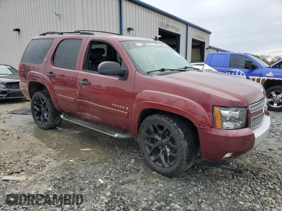2008 Chevrolet Tahoe 3LT z VIN 1GNFK13038R245346, wystawiony jako Copart lot #87920185 z przebiegiem 180 198 mil mil oraz Szkoda całkowita • Salvage title. Historia ofert i sprzedaży dostępna na DreamBid. Obrazek 4.