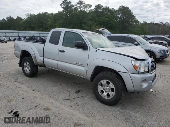 2008 Toyota Tacoma PreRunner z VIN 5TETU62N58Z471571, wystawiony jako Copart lot #52984415 z przebiegiem 122 401 mil mil oraz Szkoda całkowita • Salvage title. Historia ofert i sprzedaży dostępna na DreamBid. Obrazek 4.