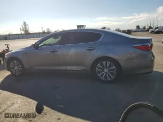 2016 Kia K900 Luxury with VIN KNALU4D3XG6031483, listed as a Copart auction lot 82570674 with 92,402 mi miles and Salvage Title. Bid and sale history available at carsss.com. Image 2.