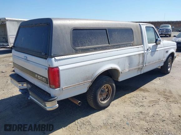 1994 Ford F-150 with VIN 2FTEF15Y1RCA71920, listed as a IAAI auction lot 42652757 with 118,418 mi miles and . Bid and sale history available at DreamBid. Image 4.