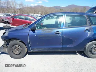 2006 Toyota Matrix STD with VIN 2T1KR32E86C568648, listed as a IAAI auction lot 41875552 with 134,042 mi miles and . Bid and sale history available at carsss.com. Image 16.