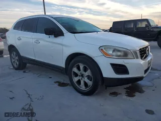 2013 Volvo XC60 3.2L with VIN YV4952DL6D2462689, listed as a Copart auction lot 77866974 with 205,962 mi miles and Salvage Title. Bid and sale history available at carsss.com. Image 4.