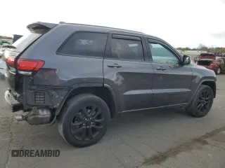 2020 Jeep Grand Cherokee Laredo E with VIN 1C4RJFAG3LC104570, listed as a Copart auction lot 76829984 with 73,348 mi miles and Non Repairable. Bid and sale history available at carsss.com. Image 3.