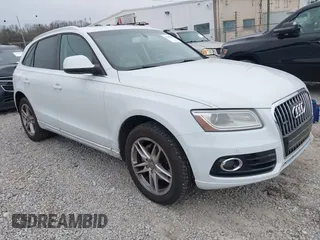 2013 Audi Q5 Premium Plus with VIN WA1LFAFP7DA046019, listed as a IAAI auction lot 41385086 with 174,756 mi miles. Bid and sale history available at carsss.com. Image 1.
