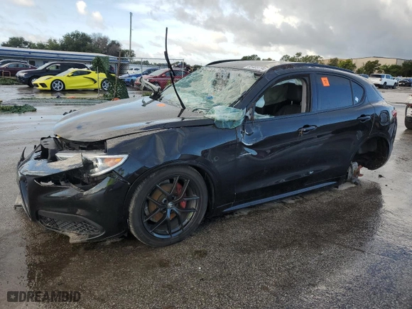2020 Alfa Romeo Stelvio with VIN ZASPAJAN2L7C91437, listed as a Copart auction lot 65405794 with 0 mi miles and Non Repairable. Bid and sale history available at carsss.com. Image 1.