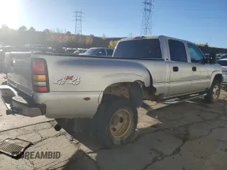 2006 Chevrolet Silverado 3500 DRW LT1 with VIN 1GCJK33D86F266693, listed as a Copart auction lot 77696744 with 283,790 mi miles and Clean Title. Bid and sale history available at carsss.com. Image 3.