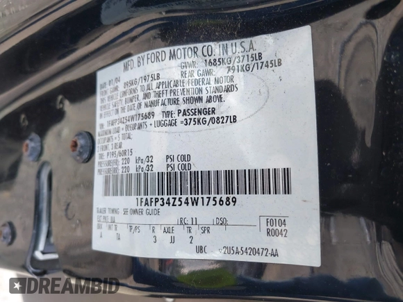 2004 Ford Focus SE z VIN 1FAFP34Z54W175689, wystawiony jako IAAI lot #42553615 z przebiegiem 188 652 mil mil oraz . Historia ofert i sprzedaży dostępna na DreamBid. Obrazek 9.