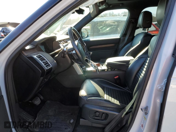 2019 Land Rover Discovery HSE with VIN SALRR2RV5K2400868, listed as a Copart auction lot 38704653 with 54,737 mi miles. Bid and sale history available at carsss.com. Image 7.