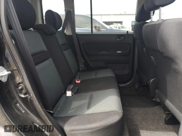 2006 Scion xB z VIN JTLKT334464111057, wystawiony jako Copart lot #54346745 z przebiegiem 99 599 mil mil oraz Szkoda całkowita • Salvage title. Historia ofert i sprzedaży dostępna na DreamBid. Obrazek 11.
