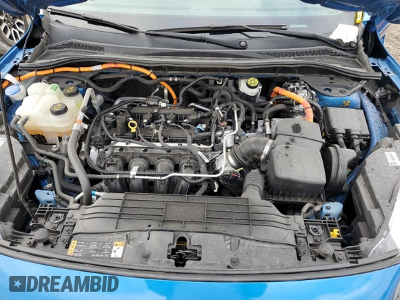 2021 Ford Escape Titanium Hybrid z VIN 1FMCU9DZ2MUA52982, wystawiony jako Copart lot #79444904 z przebiegiem 104 578 mil mil oraz Czysty tytuł • Clean title. Historia ofert i sprzedaży dostępna na DreamBid. Obrazek 12.