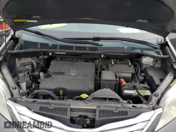 2013 Toyota Sienna XLE with VIN 5TDDK3DC9DS071069, listed as a Copart auction lot 51740015 with 170,277 mi miles and Salvage Title. Bid and sale history available at DreamBid. Image 12.