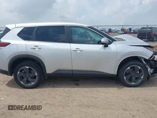 2024 Nissan Rogue SV with VIN 5N1BT3BA8RC677554, listed as a IAAI auction lot 42133131 with 33,526 mi miles and . Bid and sale history available at carsss.com. Image 14.