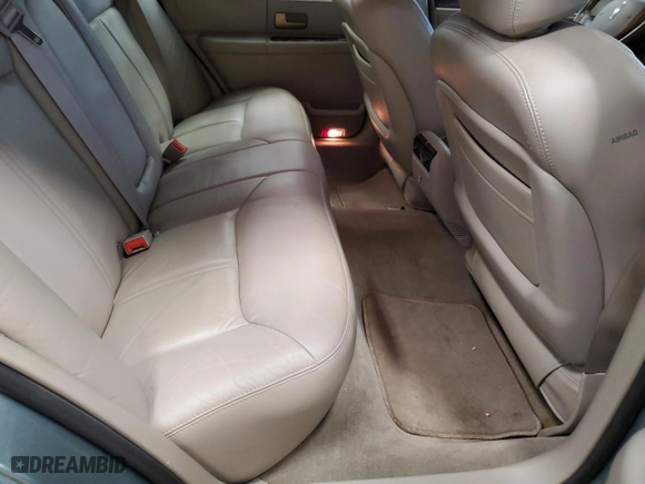 2005 Lincoln Town Car Signature Limited with VIN 1LNHM82W65Y608018, listed as a Copart auction lot 75632944 with 181,542 mi miles and Salvage Title. Bid and sale history available at carsss.com. Image 10.