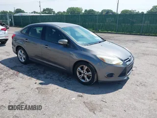 2013 Ford Focus SE z VIN 1FADP3F25DL337961, wystawiony jako IAAI lot #42410460 z przebiegiem 143 446 mil mil oraz . Historia ofert i sprzedaży dostępna na DreamBid. Obrazek 1.