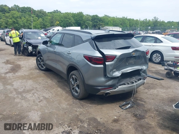 2023 Chevrolet Blazer LT с VIN 3GNKBCR44PS225011, выставлен на аукционе IAAI как лот 42774476 с пробегом 84 750 миль миль и . История ставок и продаж доступна на DreamBid. Изображение 3.