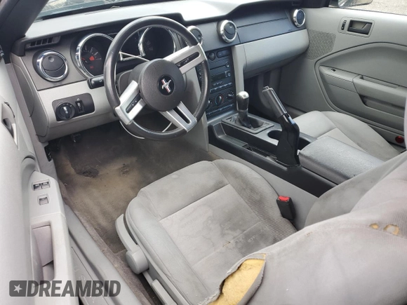 2005 Ford Mustang Deluxe with VIN 1ZVFT84N755167615, listed as a Copart auction lot 54068905 with 197,703 mi miles and Non repairable. Bid and sale history available at DreamBid. Image 8.