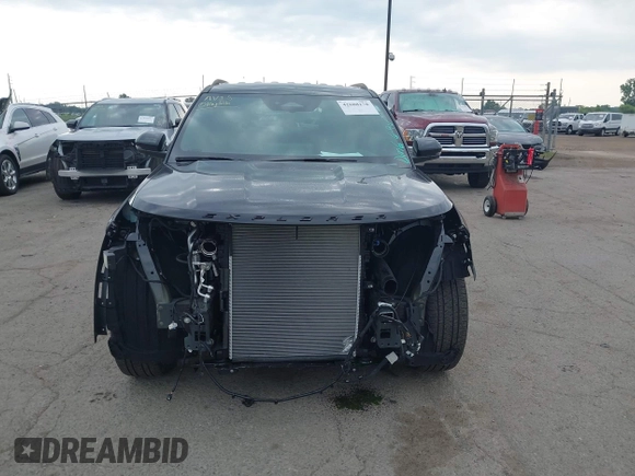 2025 Ford Explorer ST-Line with VIN 1FMUK8KH0SGB82737, listed as a IAAI auction lot 42688178 with 1,333 mi miles and . Bid and sale history available at DreamBid. Image 13.